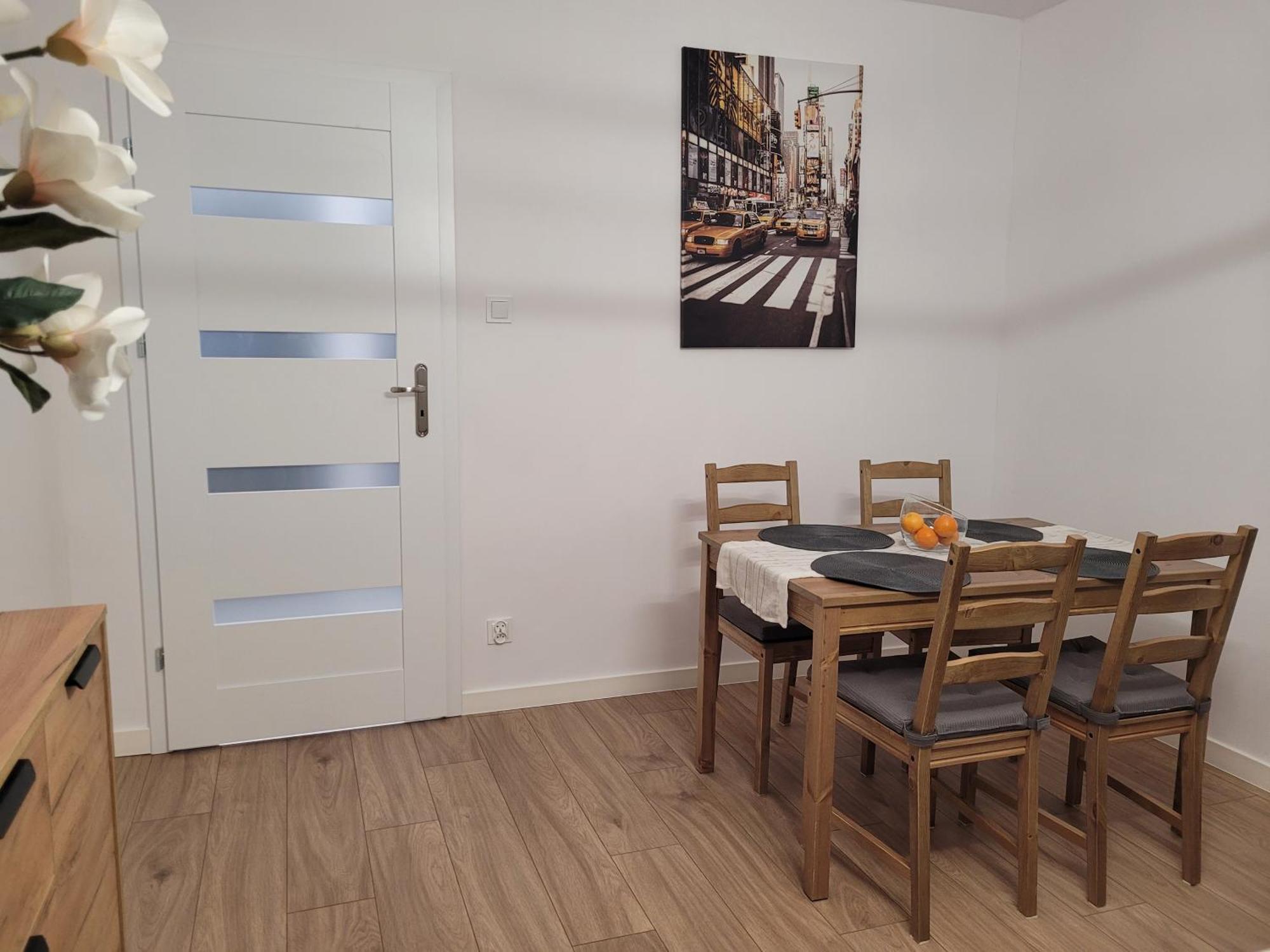 Ludowa Apartament Бискупец Экстерьер фото